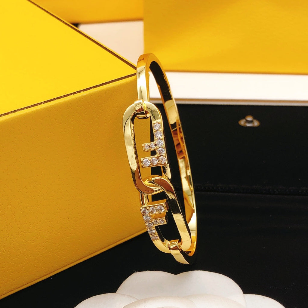 18K Fendi Vintage Bracelet