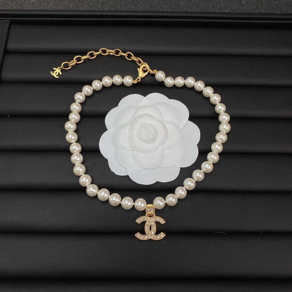 18K  Chanel Pearl Chain Necklace
