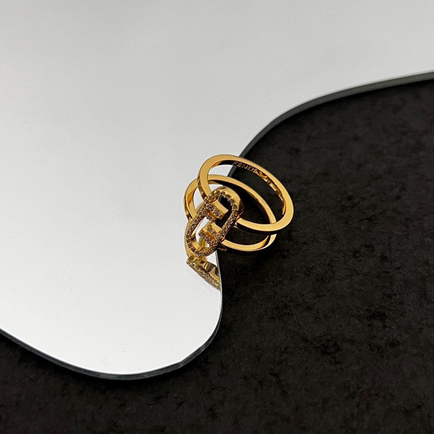 18K Fendi OLock Ring