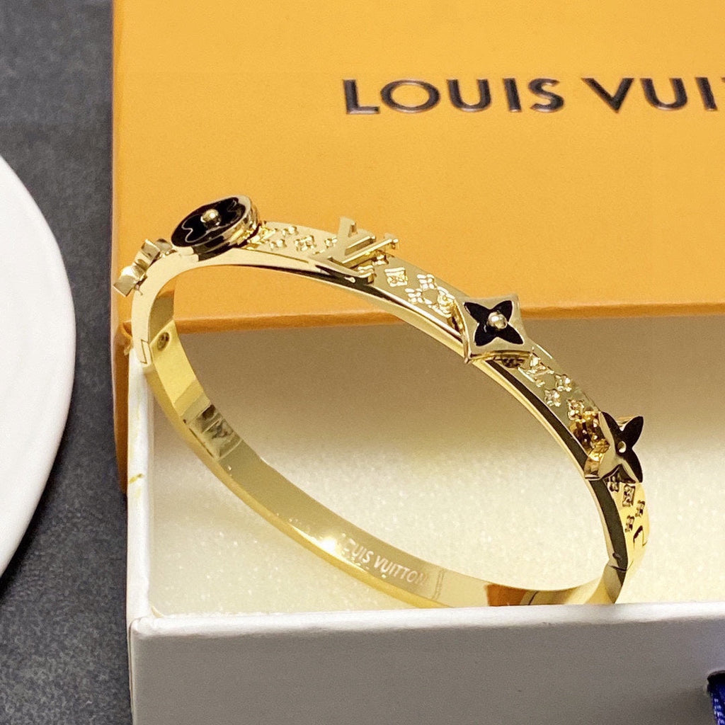 18K Louis Vuitton Idylle Blossom Bracelet