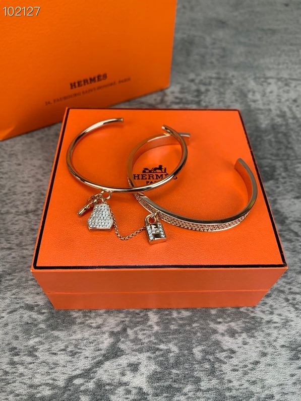 18K Kelly Hermes Cadenas Bracelet