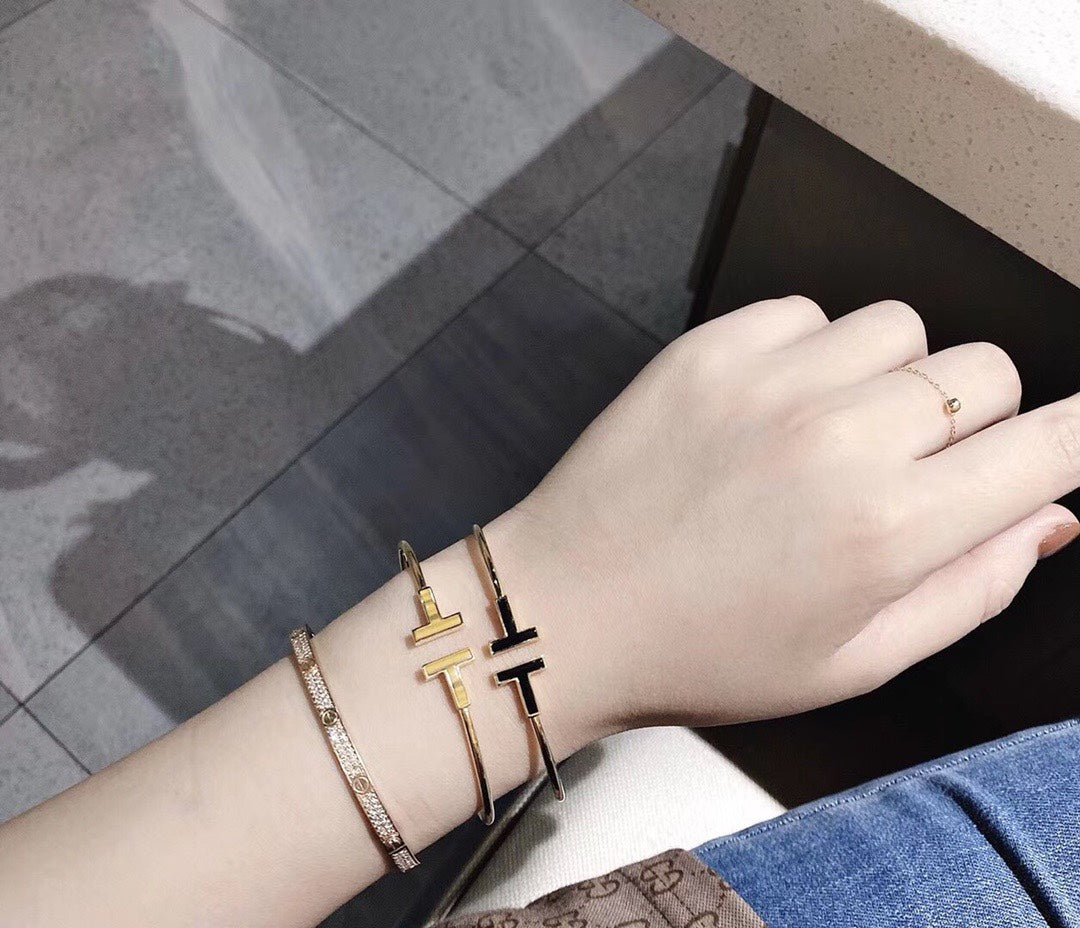 18K Tiffany Black Bracelet