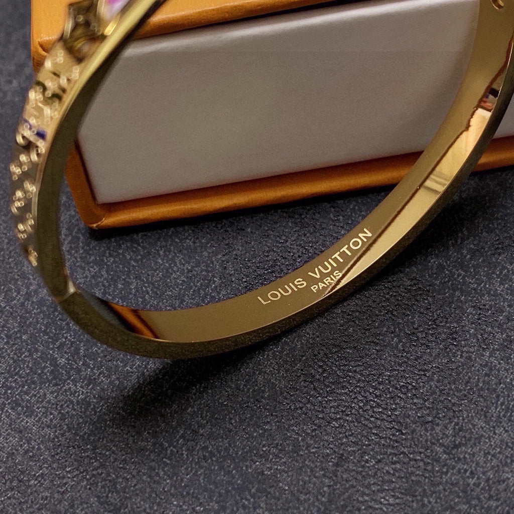 18K Louis Vuitton Idylle Blossom Pink Bracelet