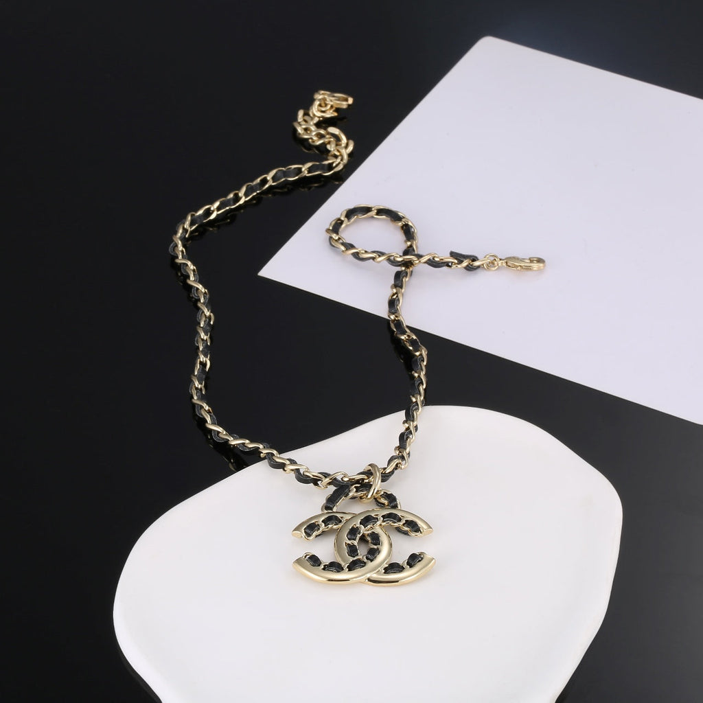 18K  Chanel Strass Leather Necklace