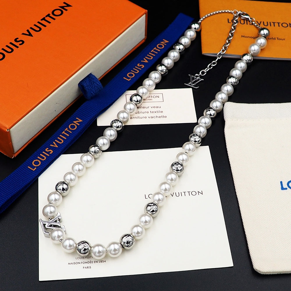 18K Louis Vuitton Monogram Pearls Necklace