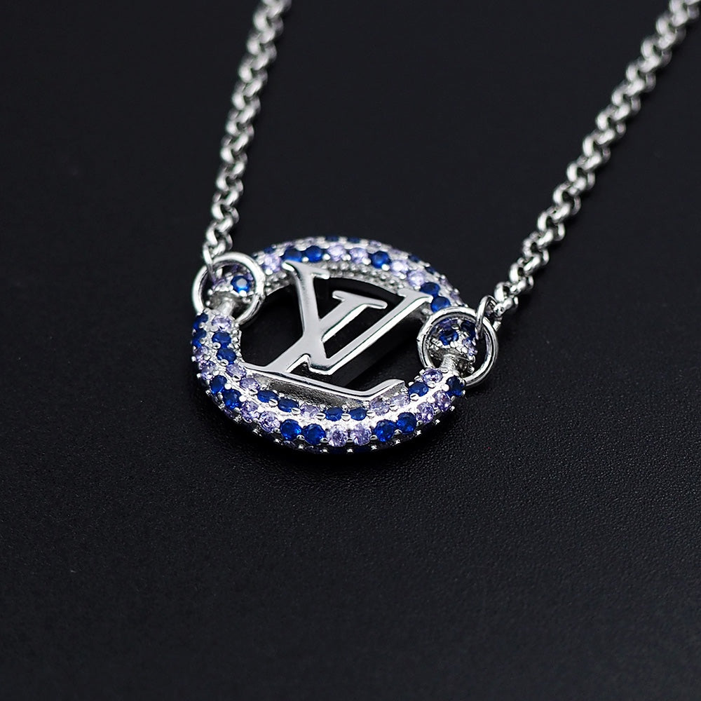 18K Louis Vuitton Louise By Night Bracelet