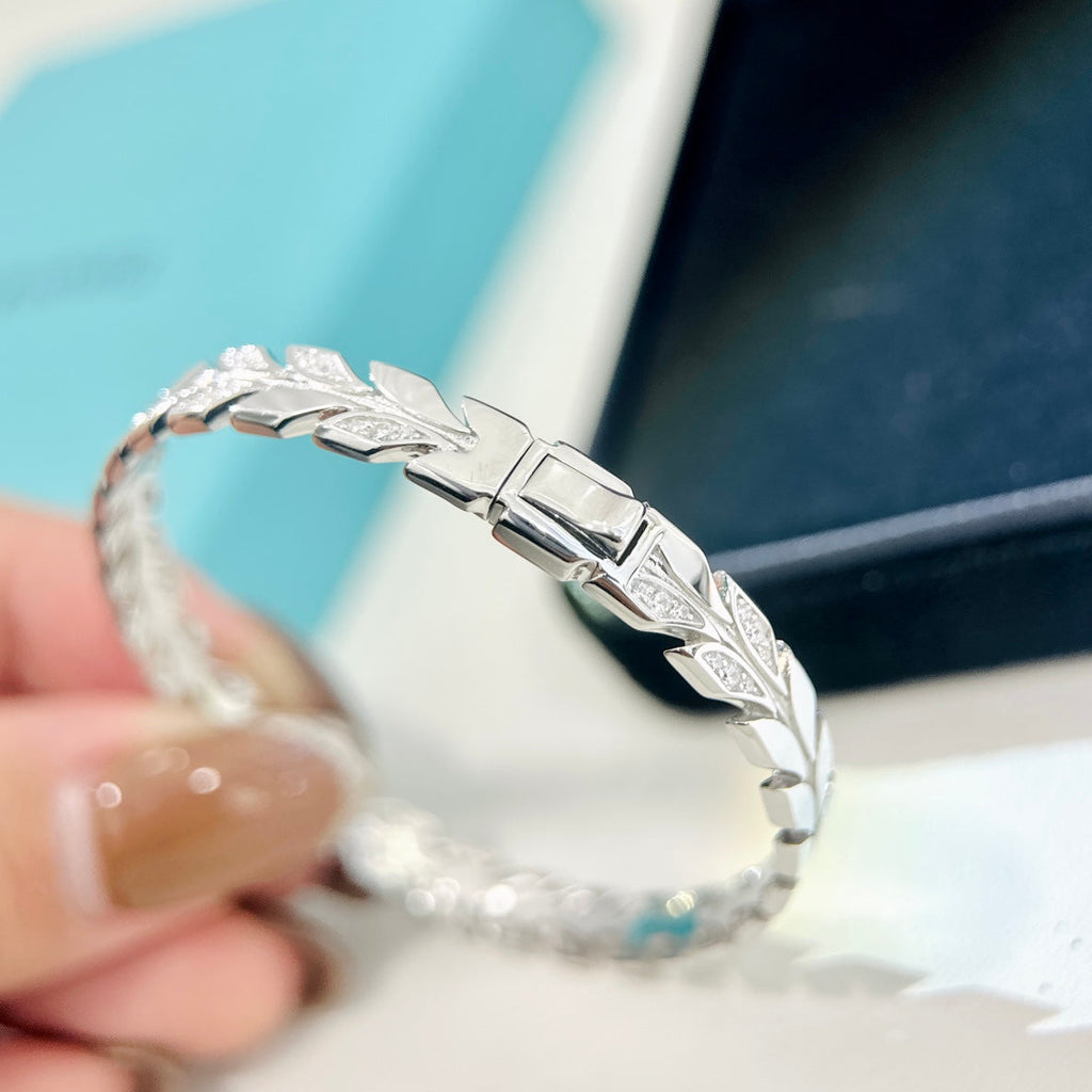18K Tiffany Victoria Vine Diamonds Bracelet