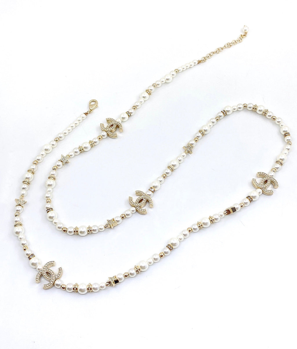18K  Chanel Pearls Necklace