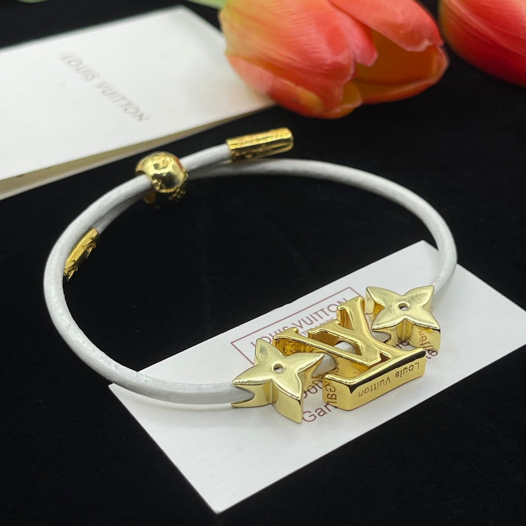18K Louis Vuitton Star Pink Bracelet