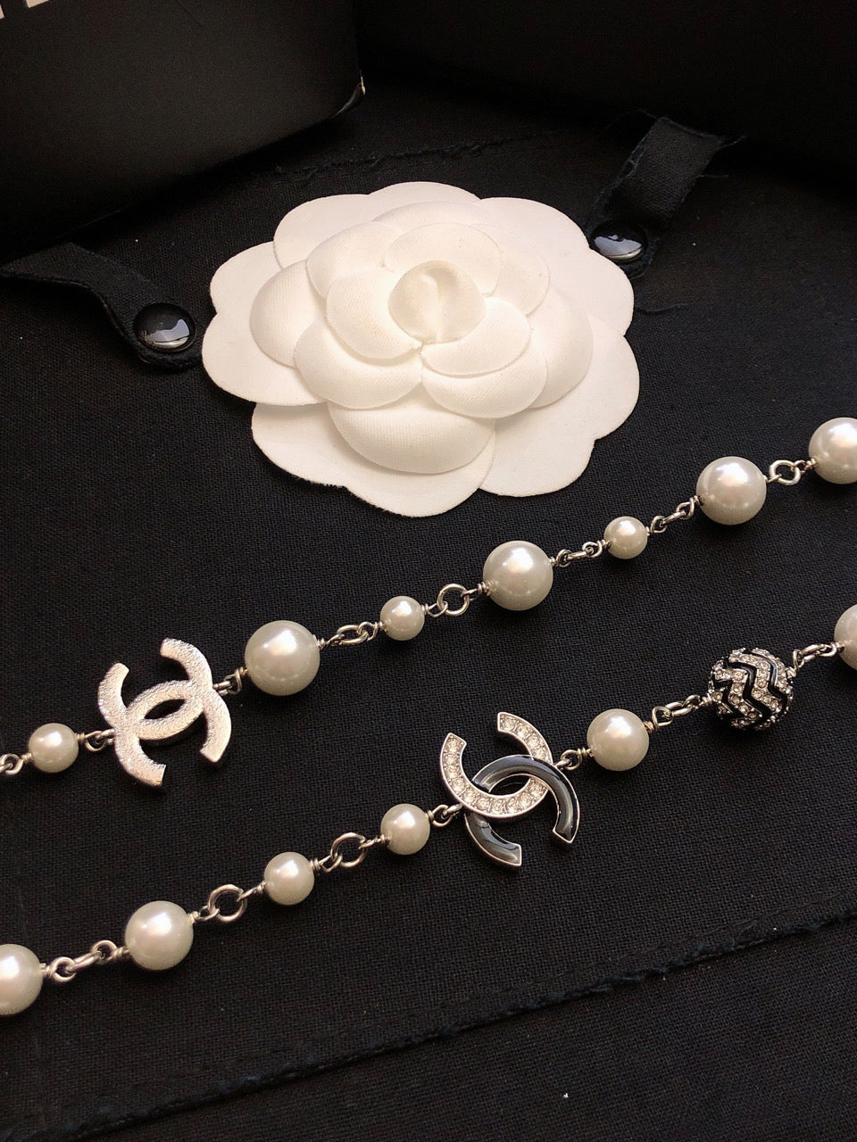 18K  Chanel Star Pearls Long Necklace