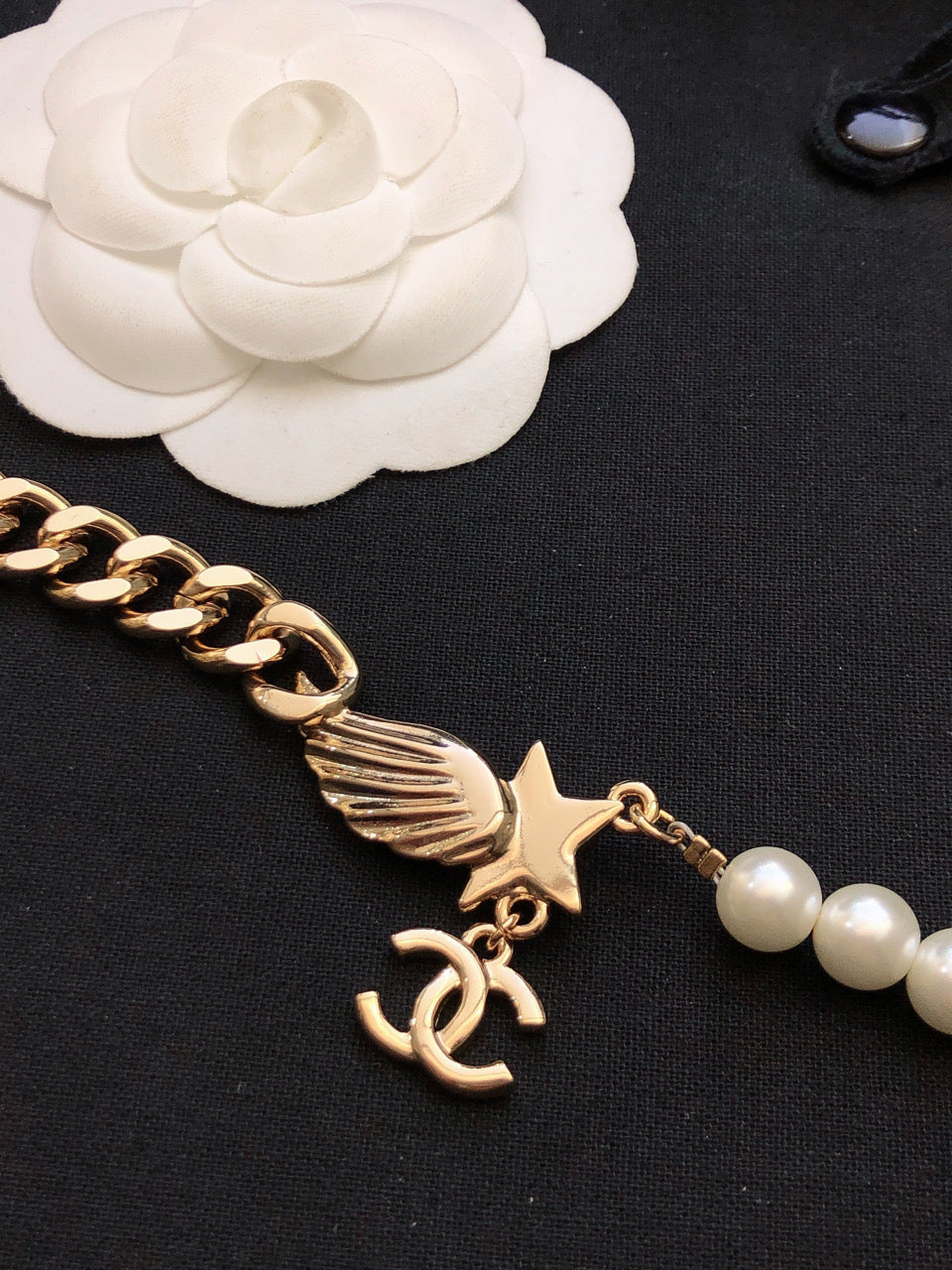 18K  Chanel Wing Chain Necklace
