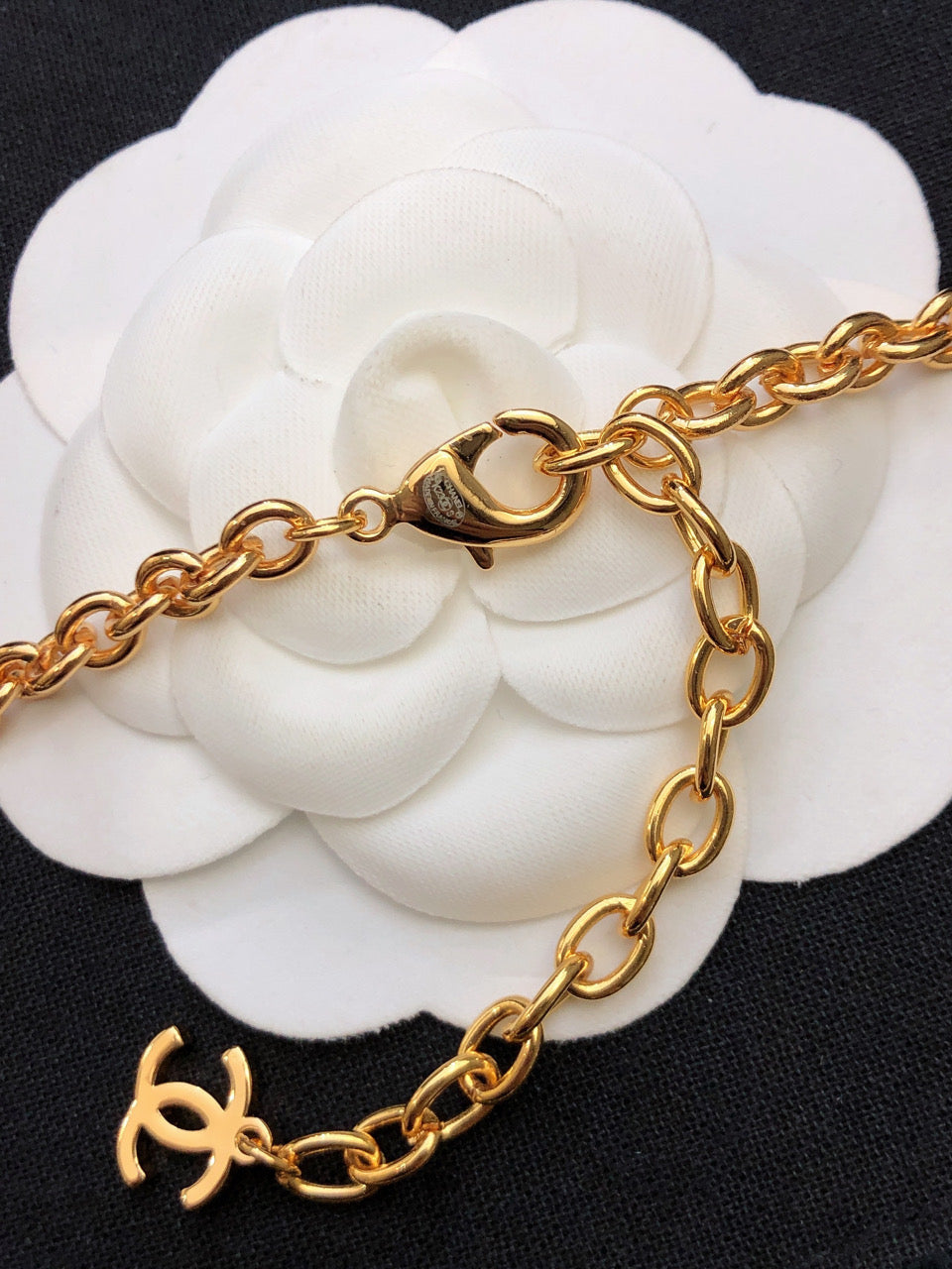18K  Chanel Pink Flowers Necklace
