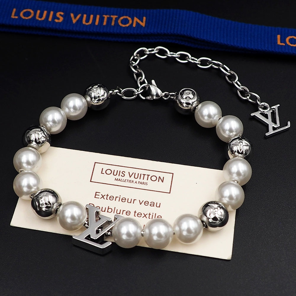18K Louis Vuitton Monogram White Pearls Bracelet
