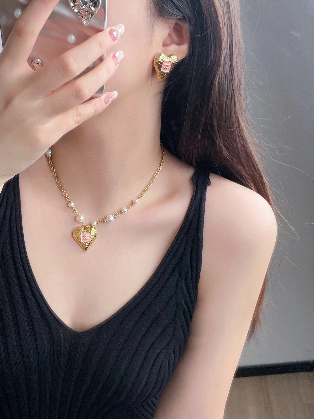 18K  Chanel Pearls Chain Necklace