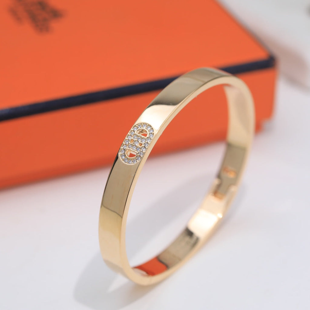18K Hermes Diamonds Bracelet