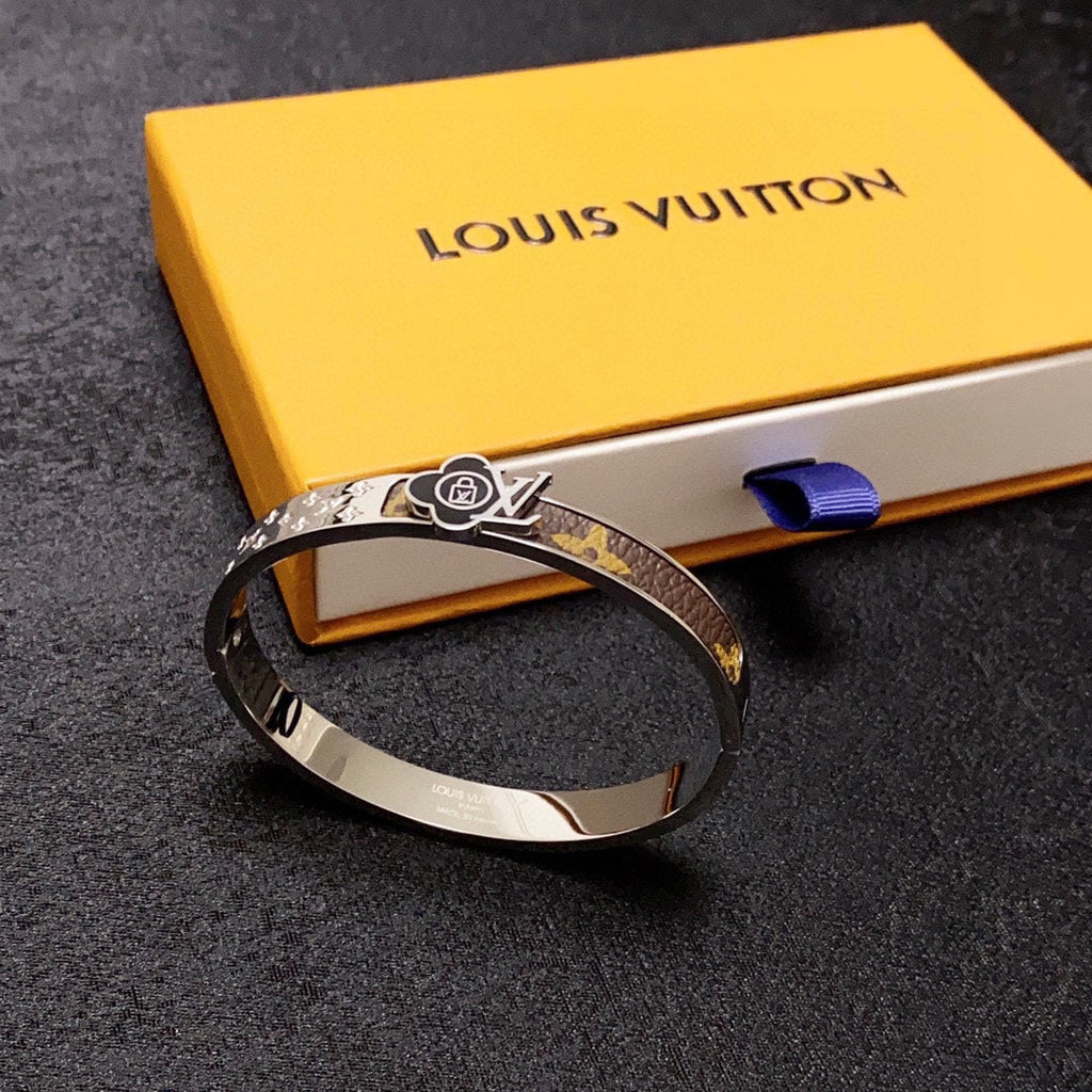 18K Louis Vuitton Leather Lock Bracelet