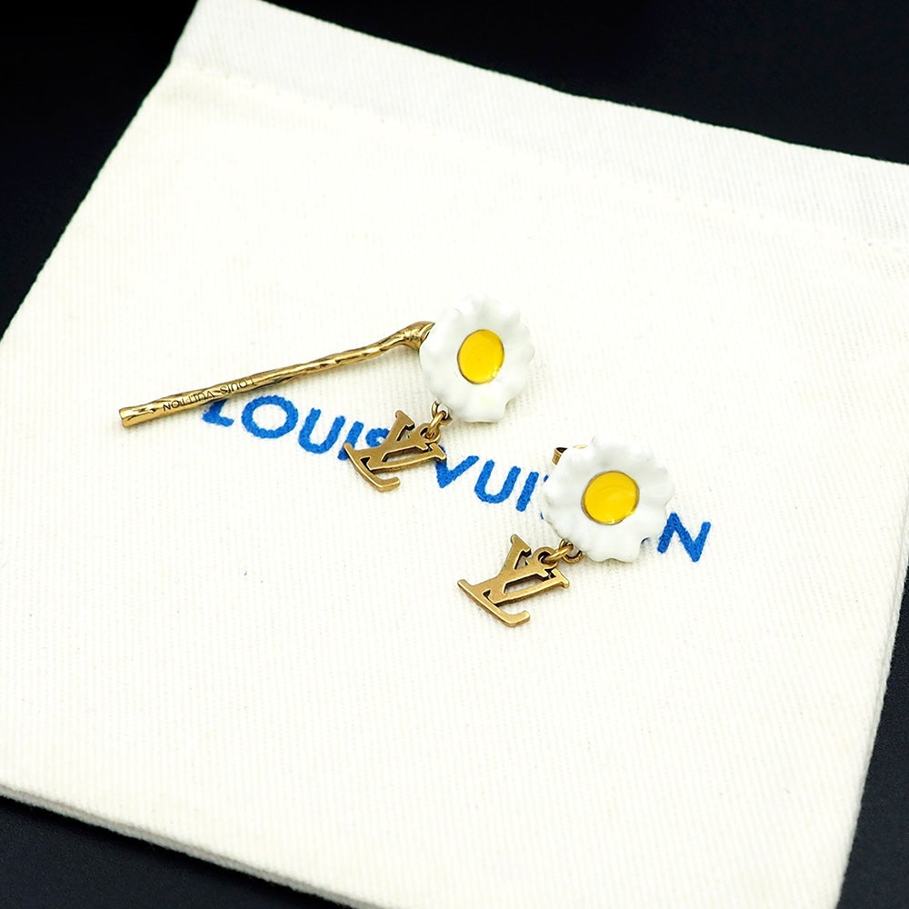 18K Louis Vuitton Gardening Earrings