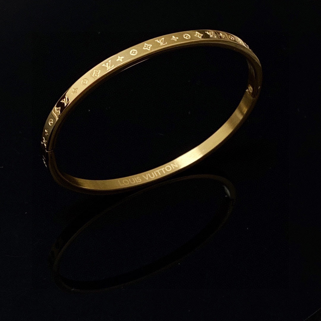 18K Louis Vuitton Vintage Bracelet