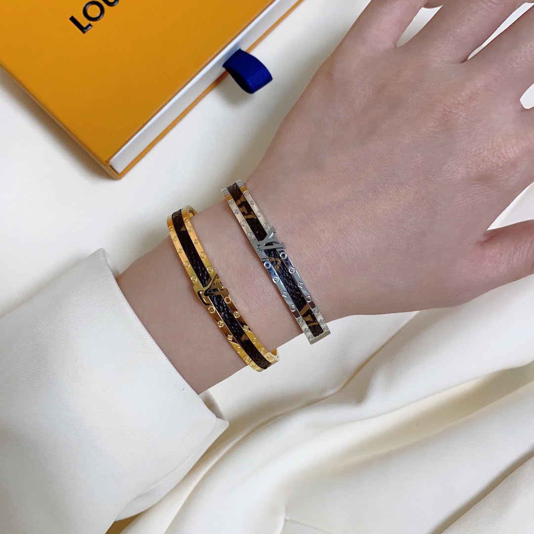 18K Louis Vuitton Leather Vintage Bracelet