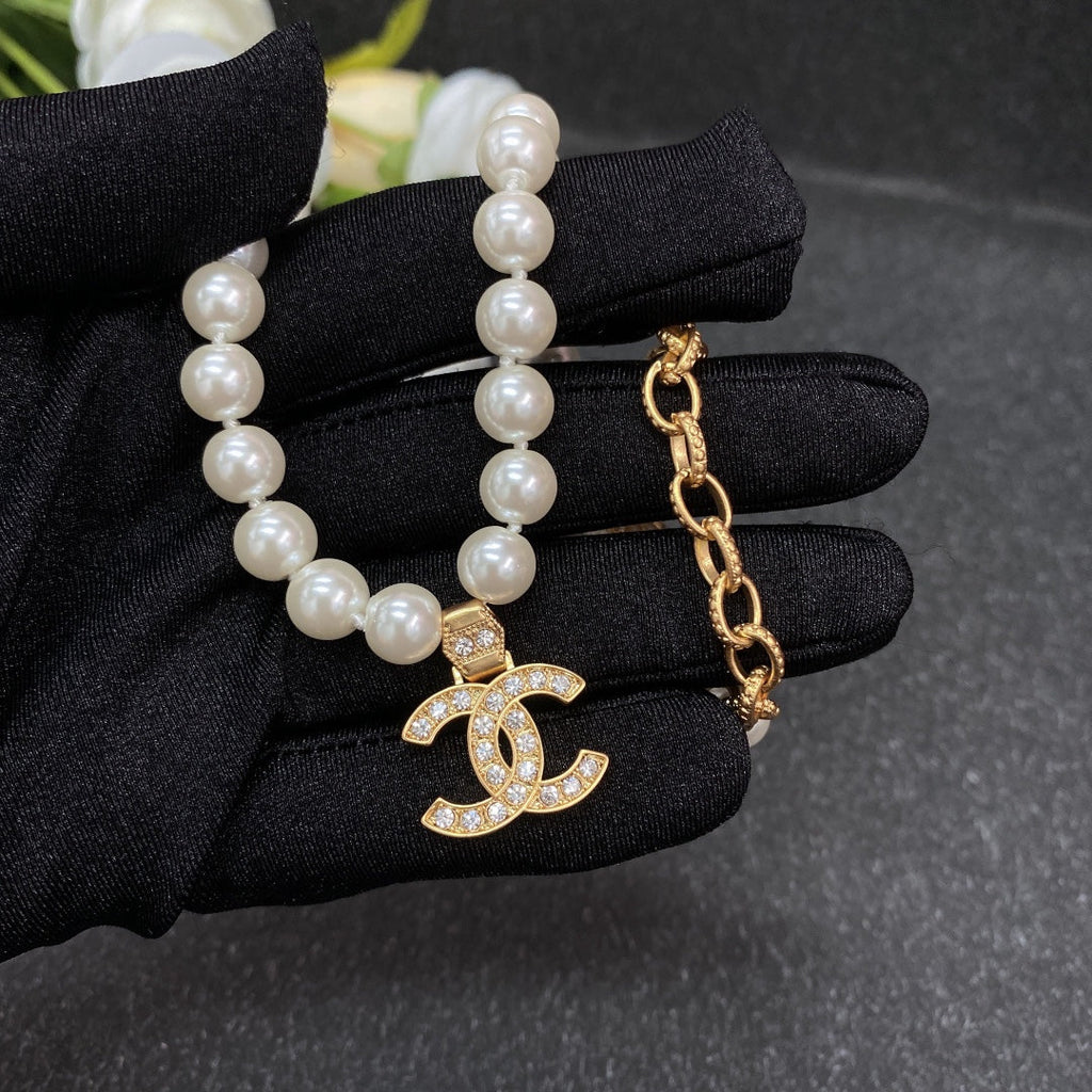 18K  Chanel Pearl Chain Necklace