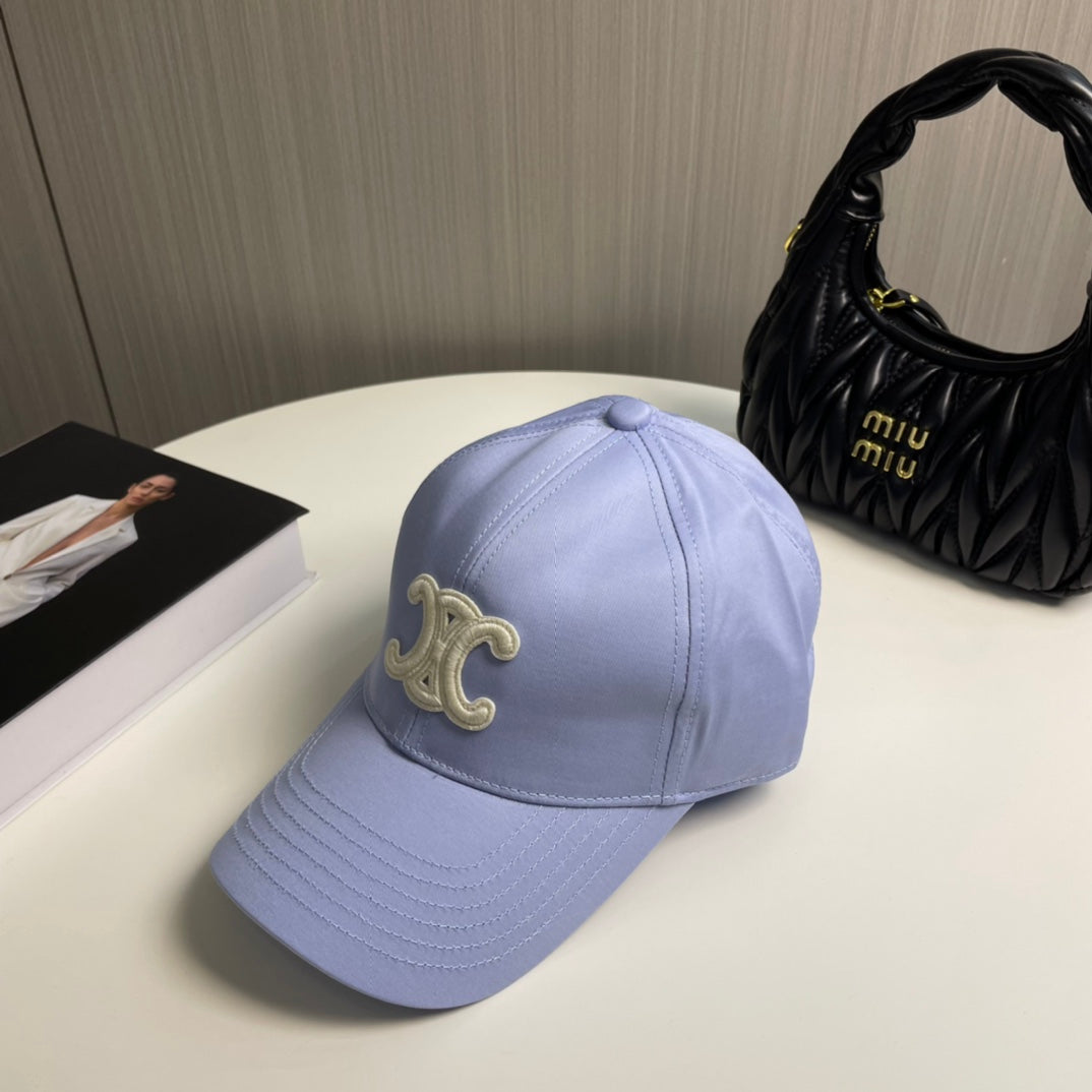 CELINE BASEBALL CAP MODEL 650712 IN LIGHT PURPLE COTTON