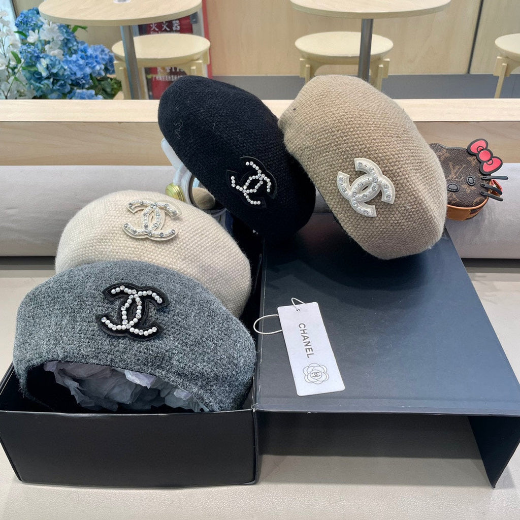 CHANEL BERET HAT IN ECRU TAN COTTON AND LINEN 417834