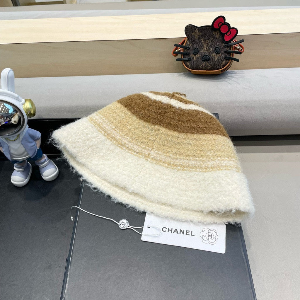 CHANEL BUCKET HAT IN COLORFUL FLEECE 421130