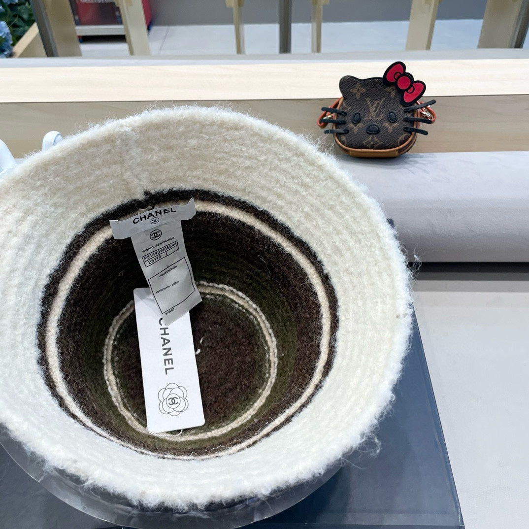 CHANEL BUCKET HAT IN COLORFUL FLEECE 421131