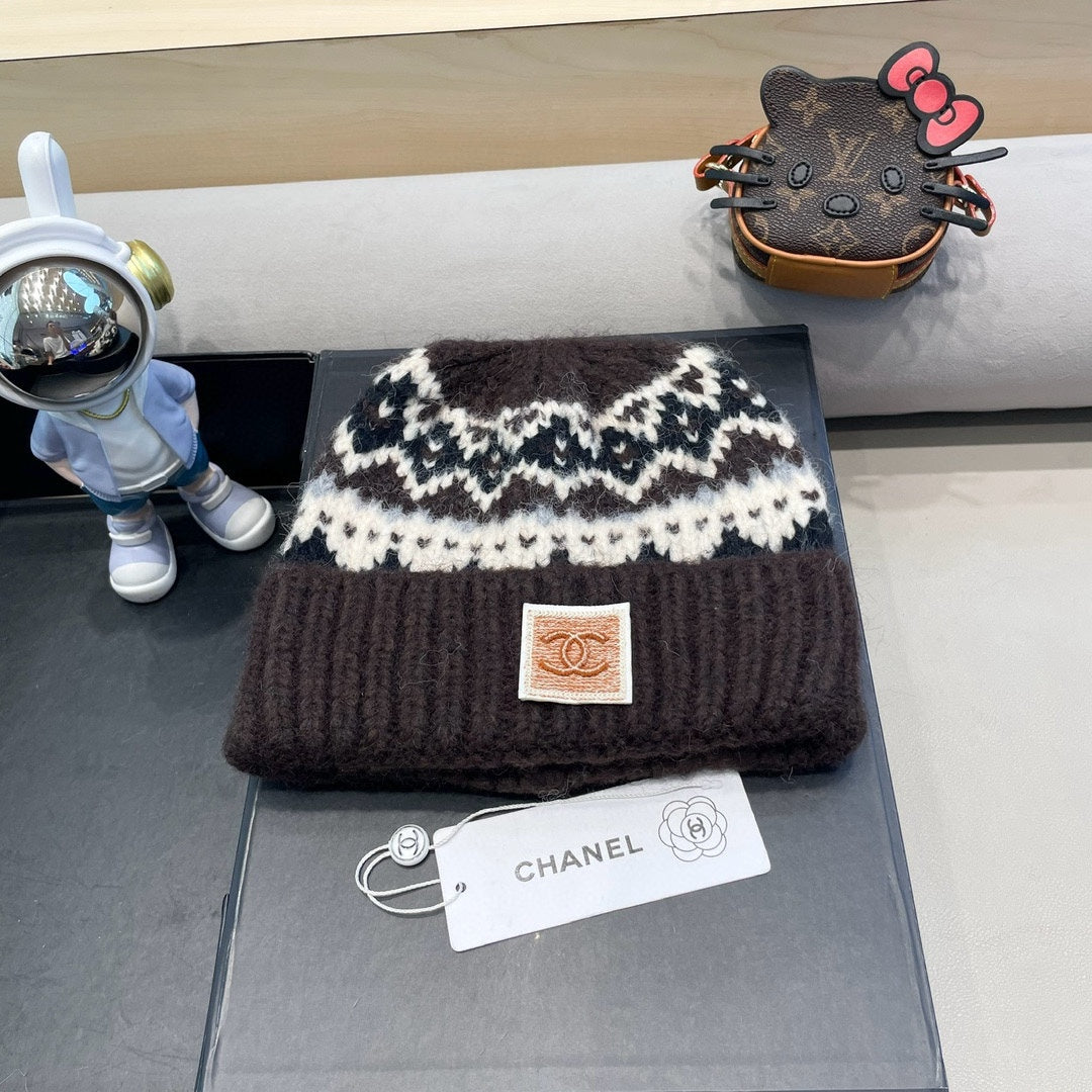 CHANEL KNIT BEANIE HAT CHOCOLATE BROWN 428240