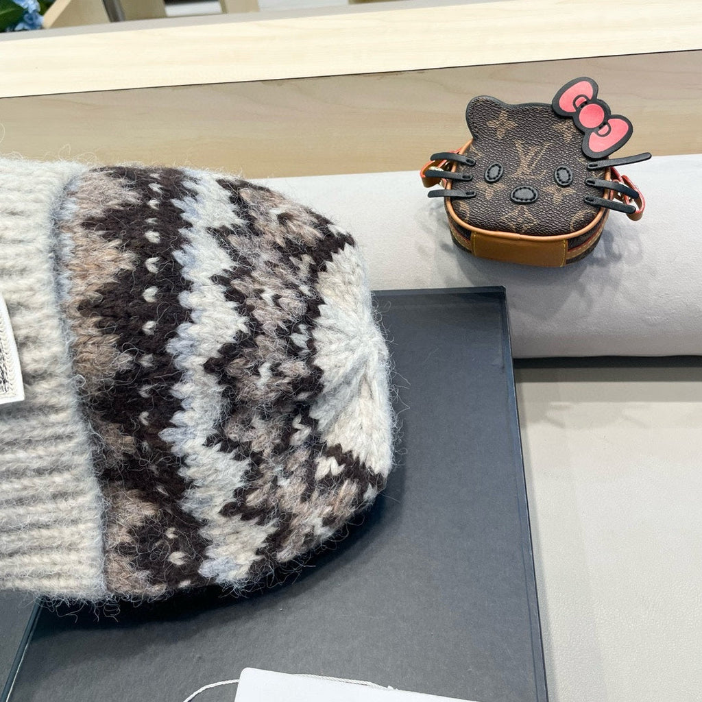 CHANEL KNIT BEANIE HAT WHITE MIX BROWN 428242