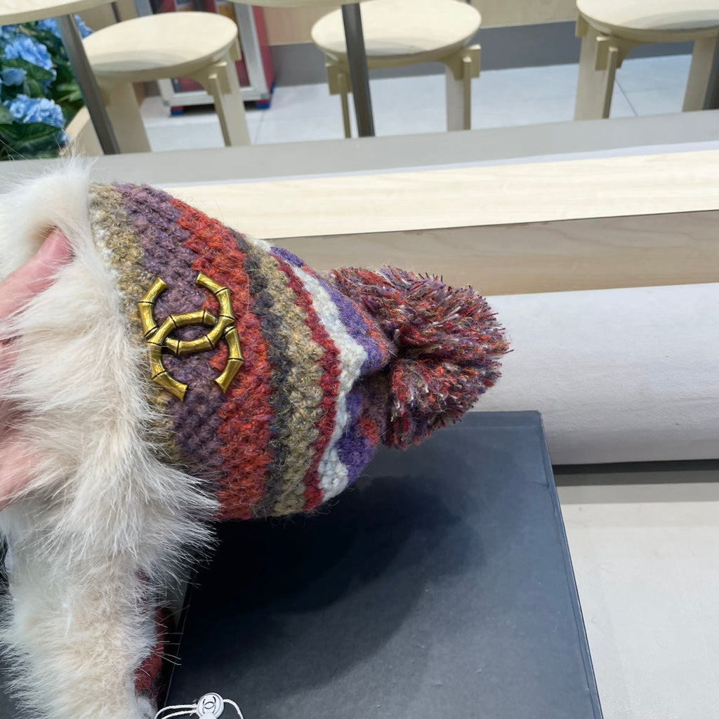 CHANEL FLUFFY KNIT HAT WITH PLUSH LINING COLORFUL 428155