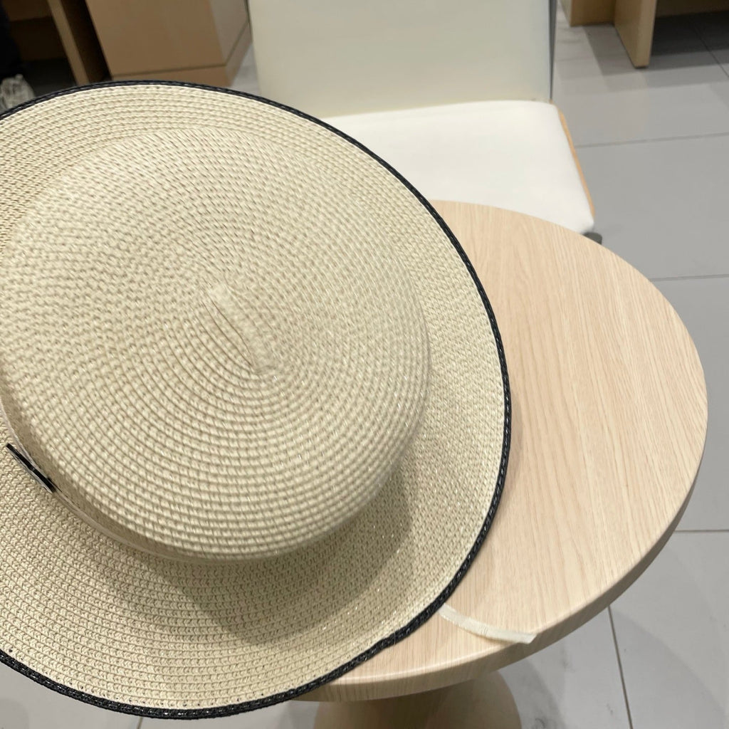 CHANEL FLAT STRAW HAT IVORY 672723