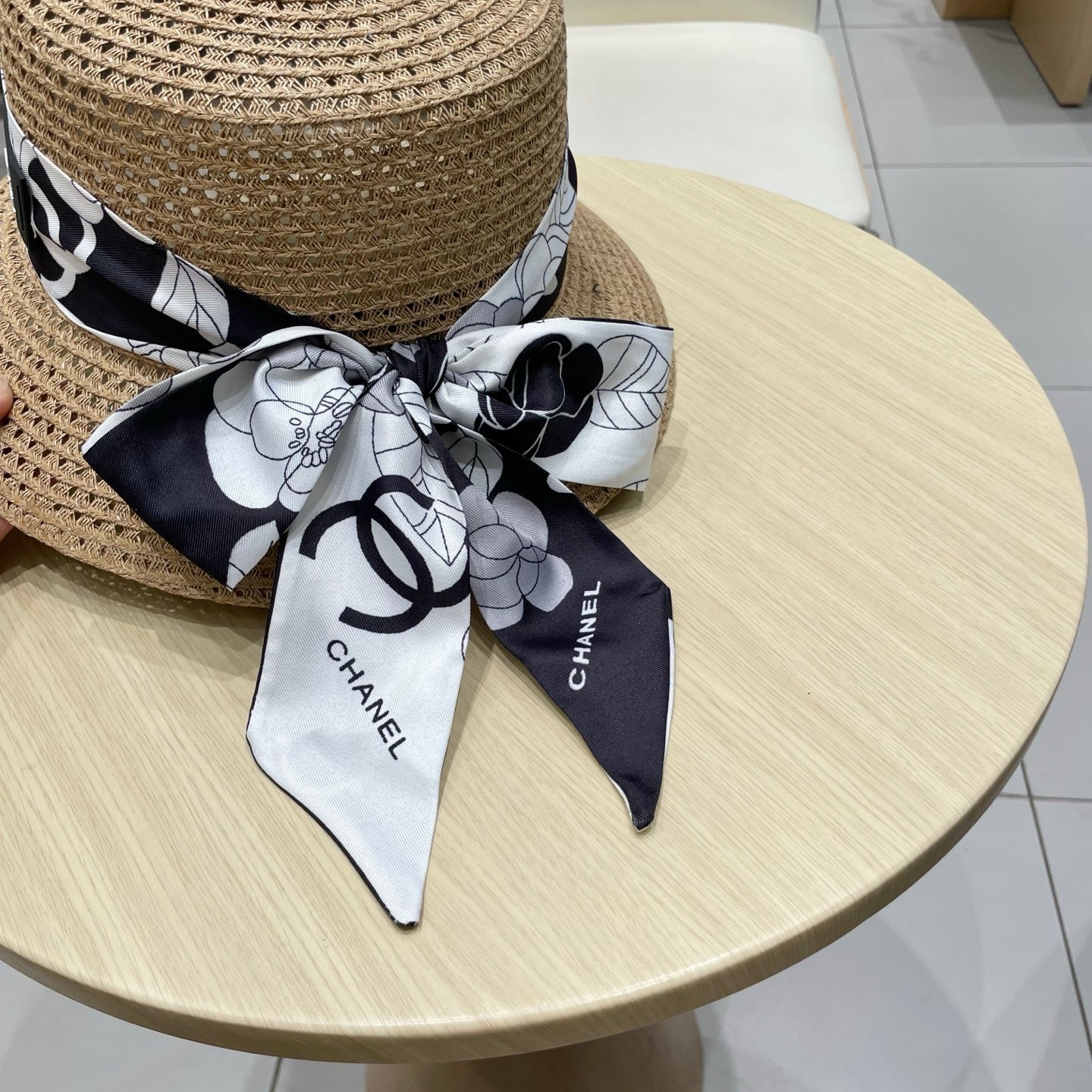 CHANEL NATURAL STRAW BUCKET HAT WITH RIBBON 672771