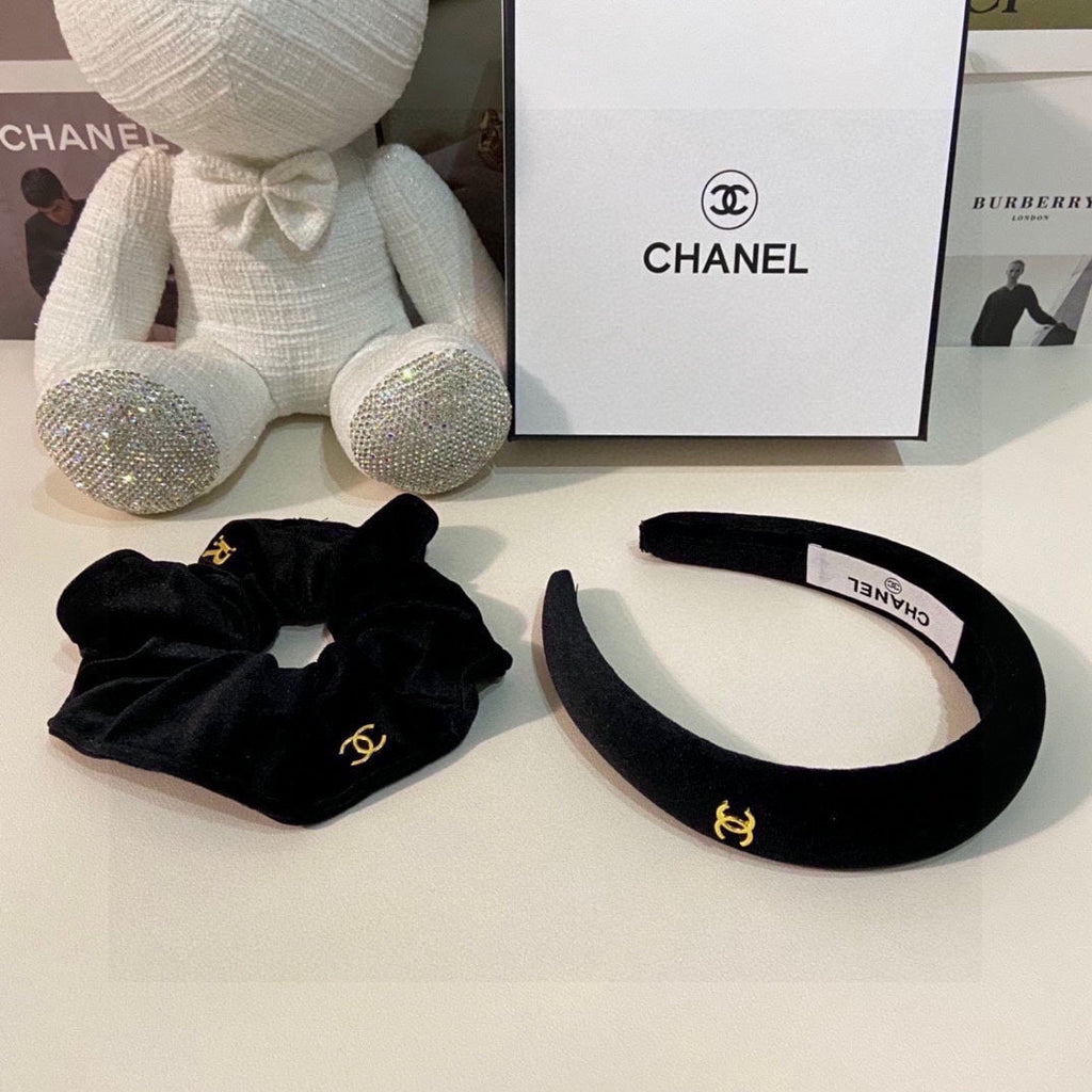 CHANEL BLACK VELVET HAIRBAND 124628