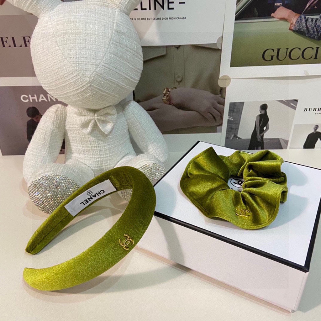 CHANEL OLIVE GREEN VELVET HAIRBAND 124629