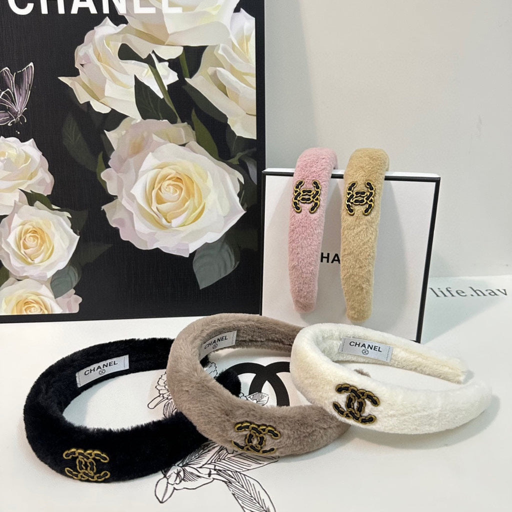 CHANEL BLACK SHEARLING HEADBAND 151385