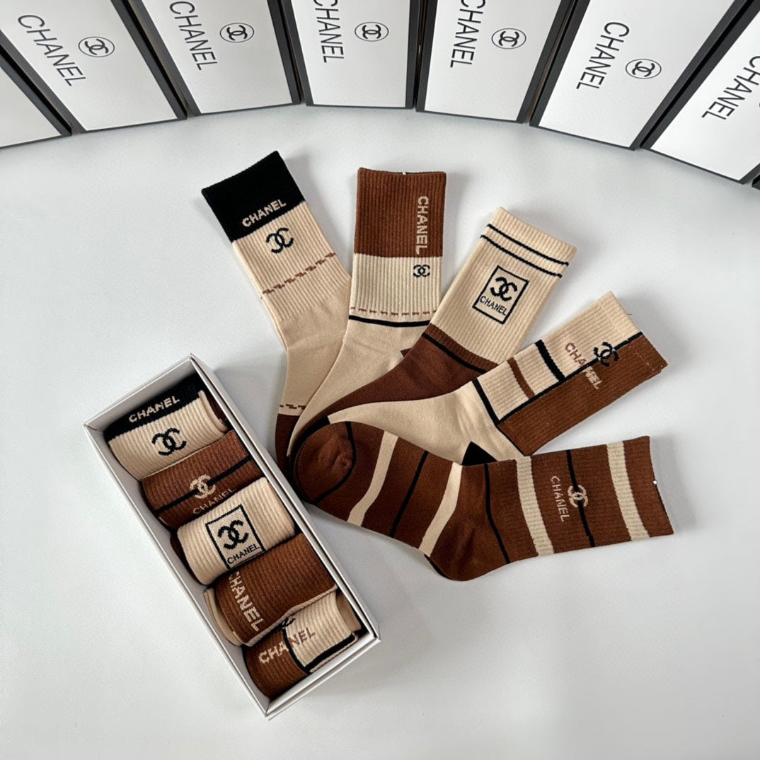 CHANEL CREW SOCKS 410983 ( 1 BOX )