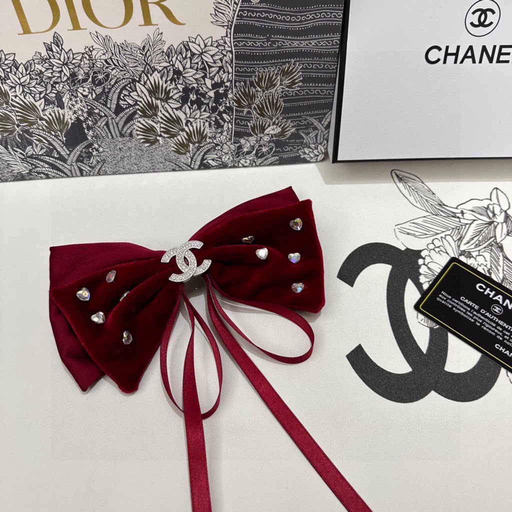 CHANEL CRIMSON RED VELVET HAIR CLIP WITH BOW AND CRYSTAL 412470