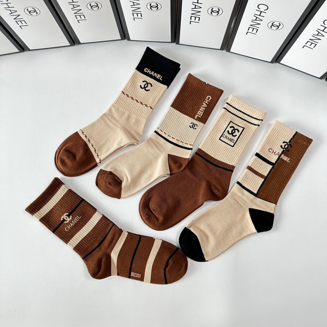 CHANEL CREW SOCKS 417461 ( 1 BOX )