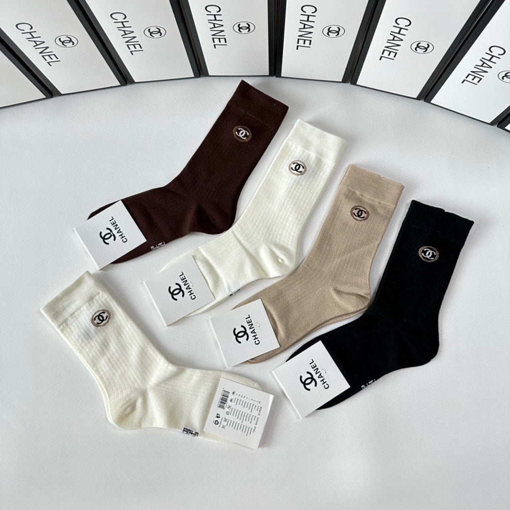 CHANEL CREW SOCKS 417476 ( 1 BOX )