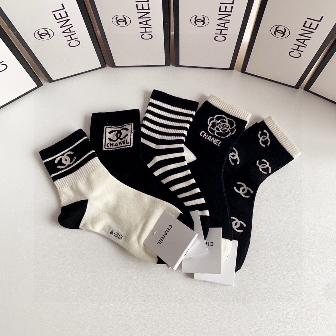 CHANEL LOW-CUT SOCKS 423831 (1 BOX)