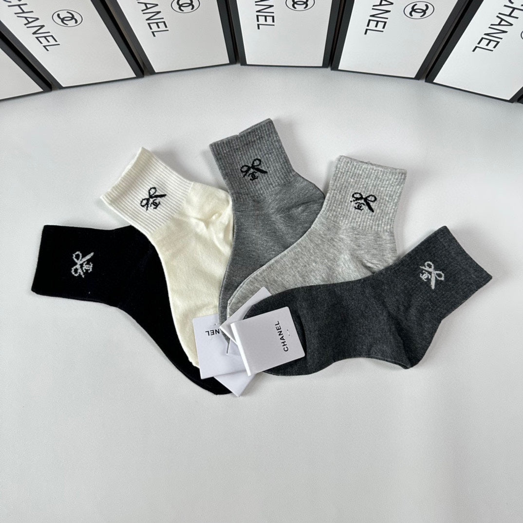 CHANEL LOW-CUT SOCKS 423834 (1 BOX)