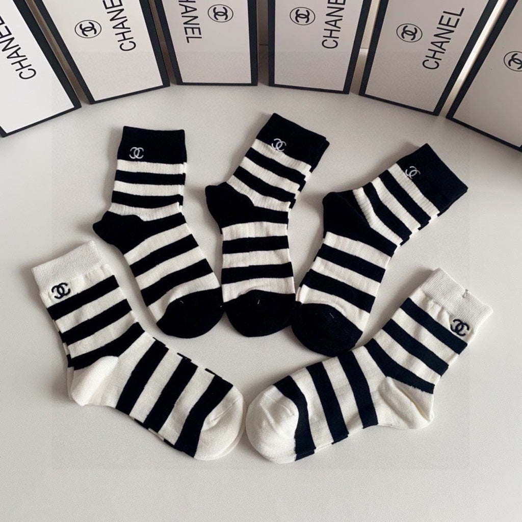 CHANEL LOW-CUT SOCKS 425654( 1 BOX )