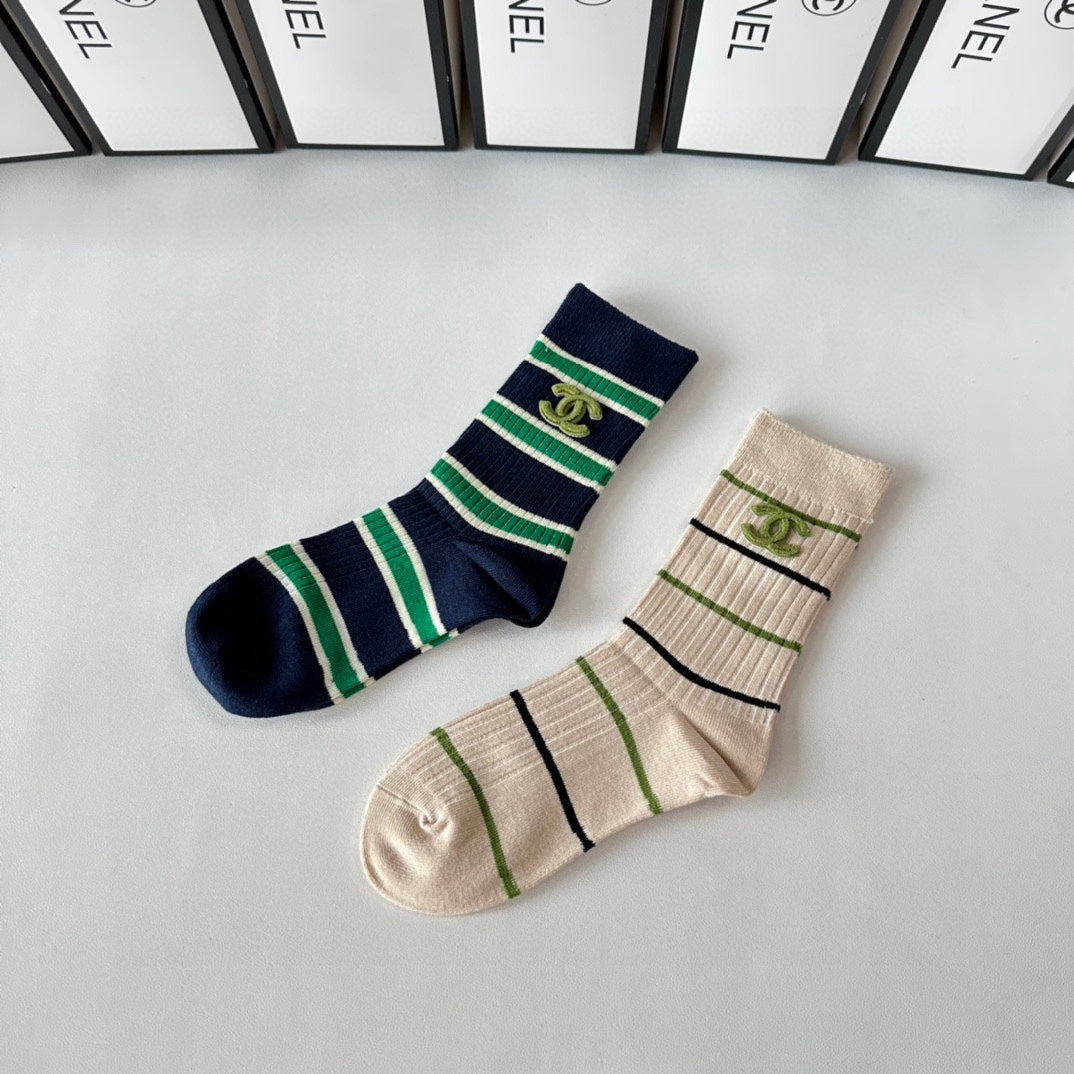 CHANEL CREW SOCKS 425665 ( 1 BOX )