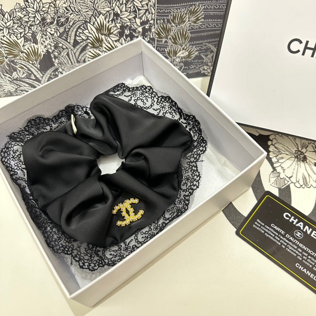 CHANEL BLACK SILK SCRUNCHIE 432826