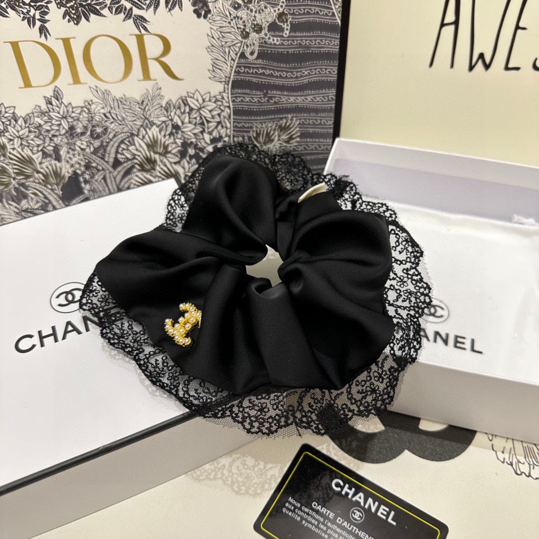 CHANEL BLACK SILK SCRUNCHIE 432826