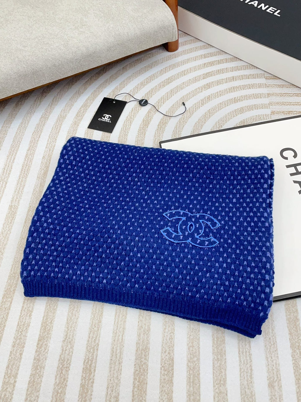 CHANEL SCARF 180 CM IN AZURE BLUE CASHMERE 394593
