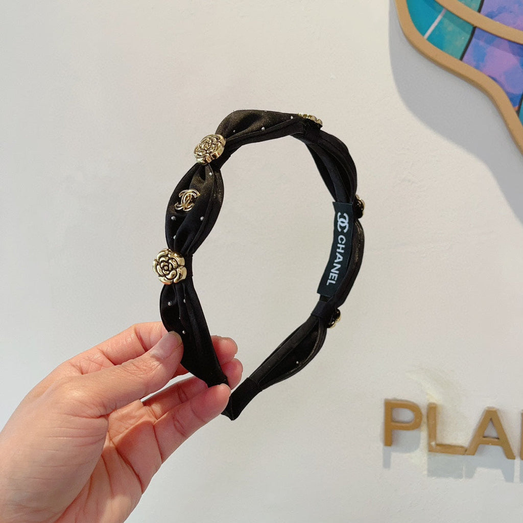 CHANEL BLACK SILK HAIRBAND 410837