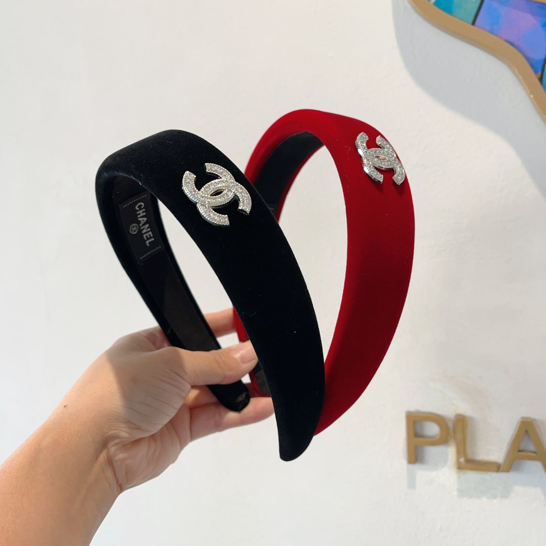 CHANEL CHERRY RED VELVET HAIRBAND 414441