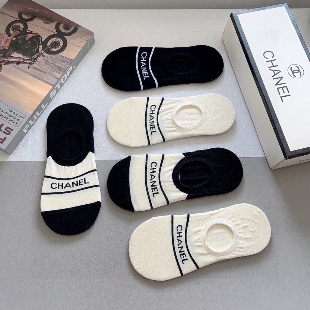CHANEL FLAT SOCKS 417515 (1 BOX )